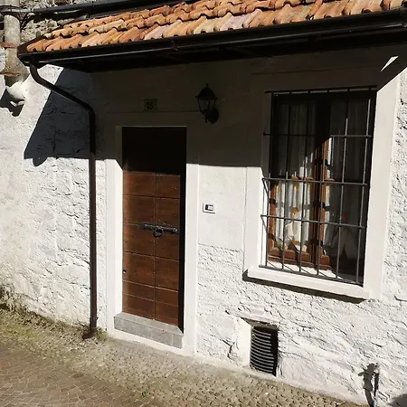 Old Oven Lodge Cambiasca